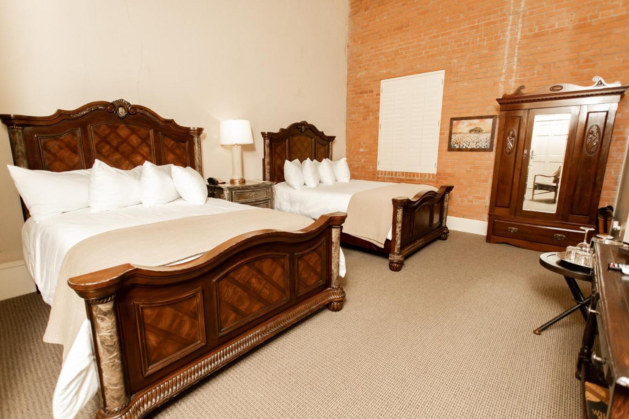 Grand Hotel McKinney Extérieur photo